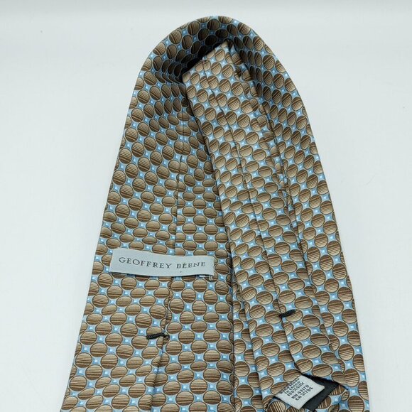 Geoffrey Beene Tie 57"L - Picture 7 of 9